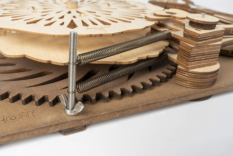 SD001 Da Vinci's Drawmaton - The Gambler - Mechanical Wooden Model Kit | Robotime Rokr