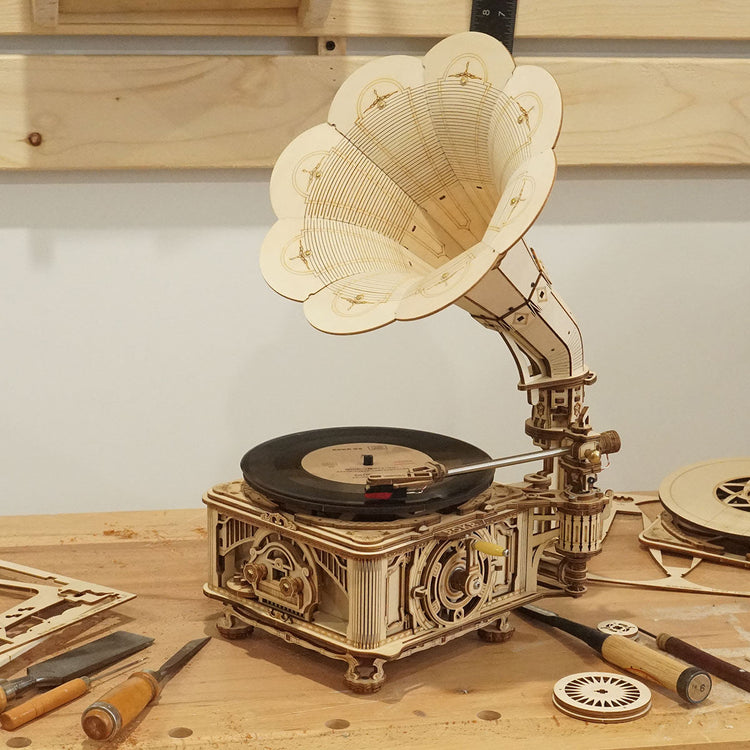 ROKR DIY Crank Classic Gramophone LKB01 (Hand Rotating) - Chinese Version with English PDF instruction